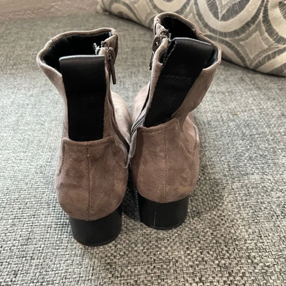 Women’s Zara ankle boots - Picture 6 of 7